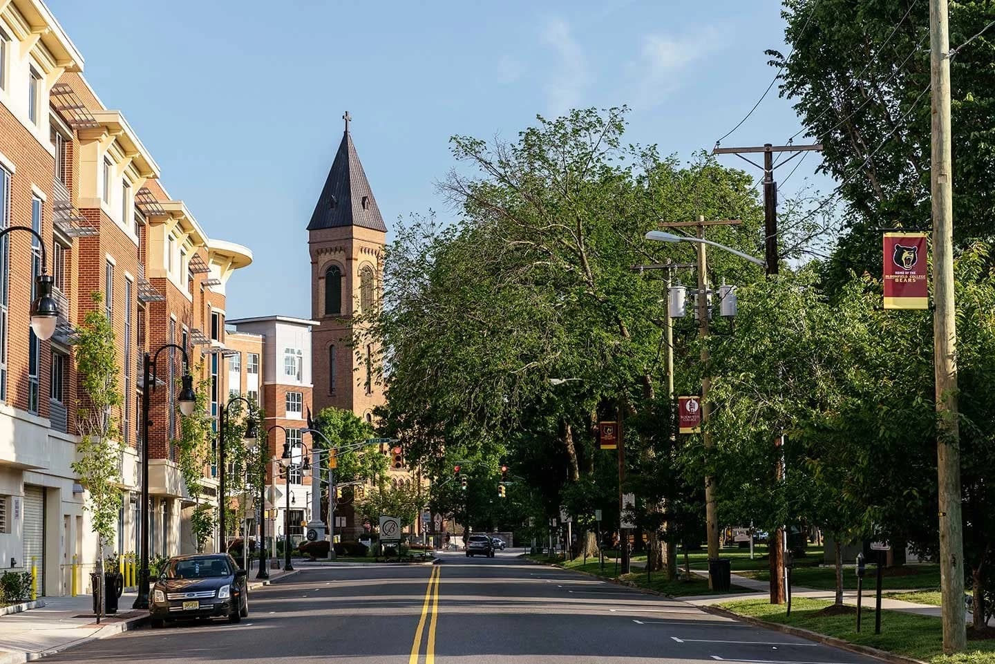 Bloomfield laundry and dry cleaning service